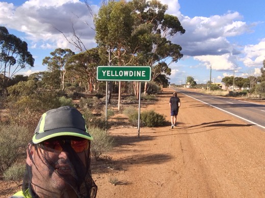 Yellowdine Roadhouse coffee stop on Day 10