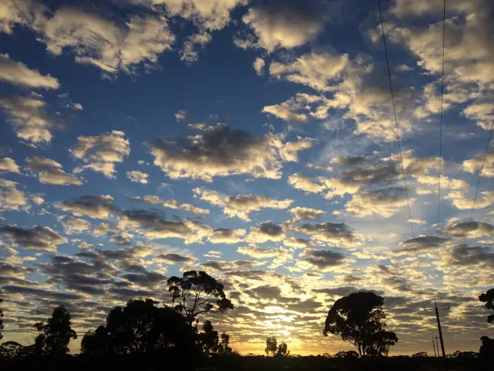 A Hearts Across Australia road scene from week two